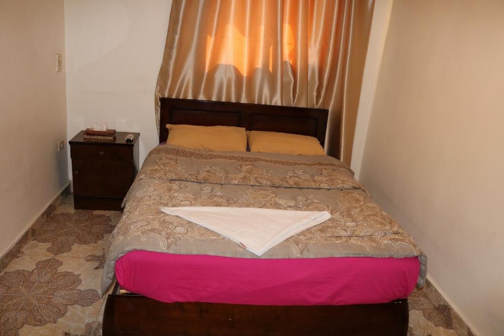 Wake Up! Cairo Hostel